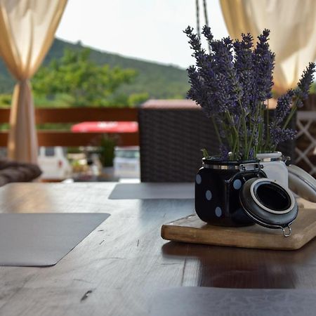 Mobile Home Tomic Tisno Εξωτερικό φωτογραφία